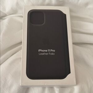Apple iPhone 11 Pro Leather Folio - Dark Brown